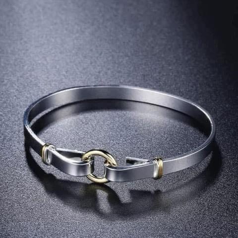 Post 2 by iBling Jewelry on Instagram (image)