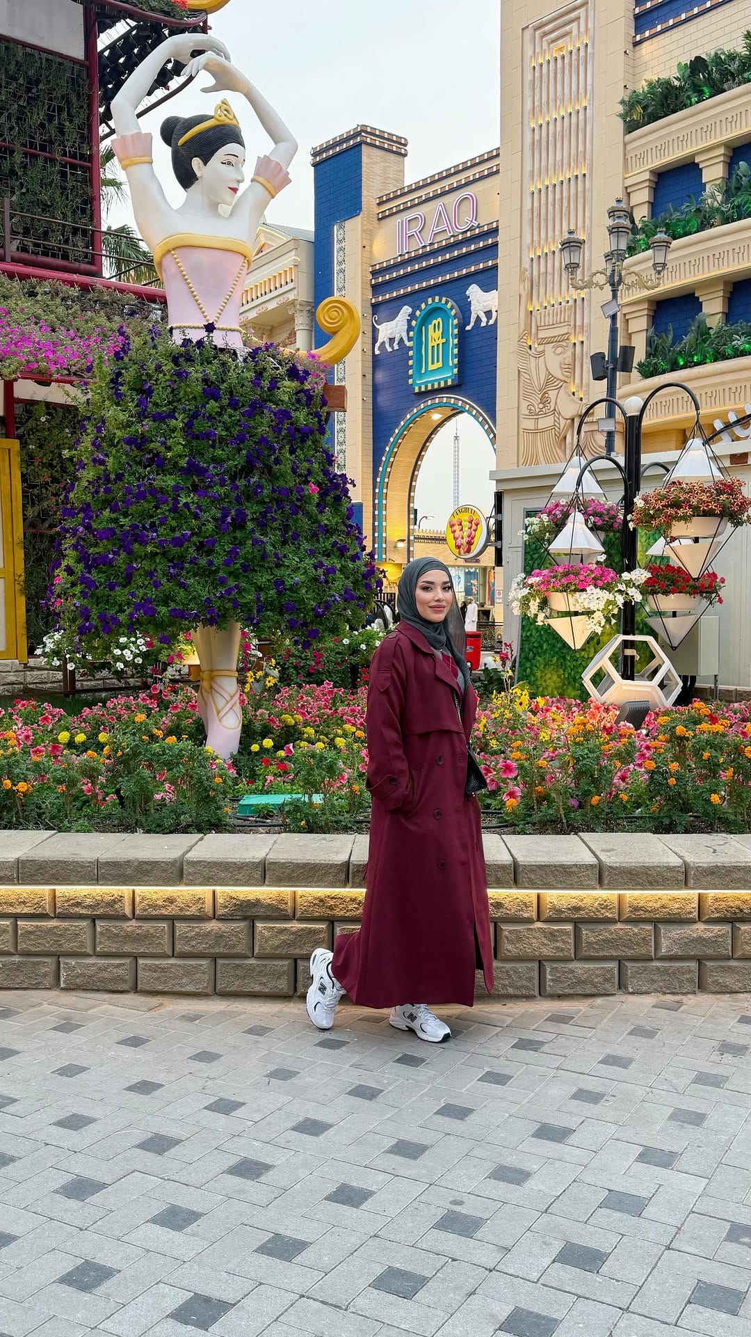 Post 2 by Yusra Alsayed on Instagram (video)