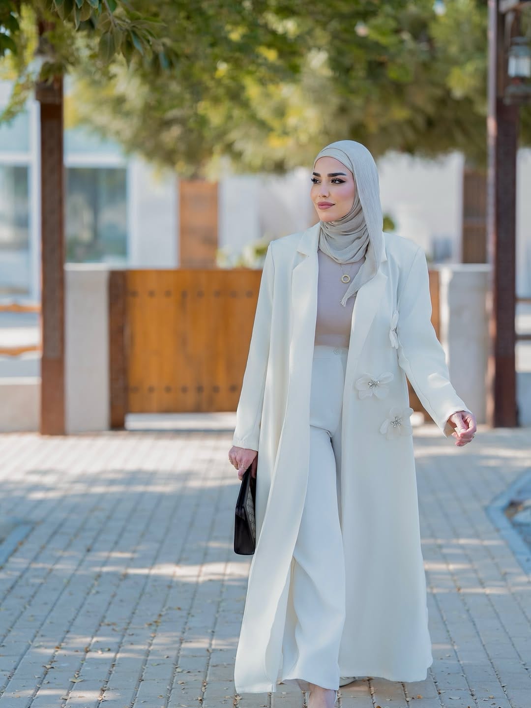 Post 3 by Yusra Alsayed on Instagram (carousel)