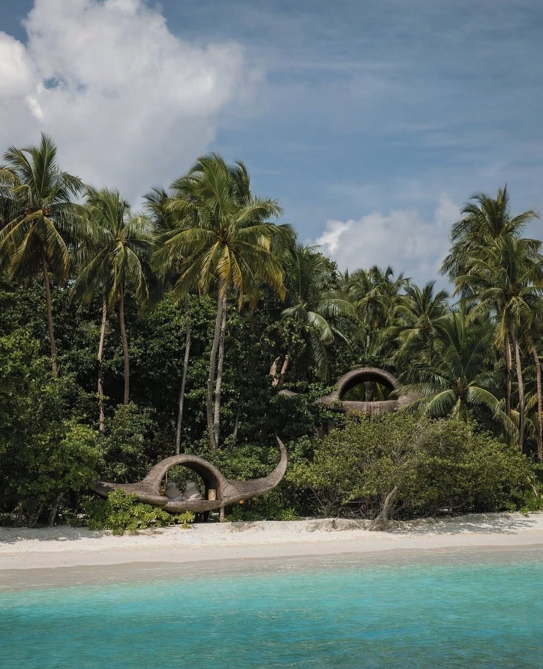 Post 9 by The Royal Luxury Holiday on Instagram (image)