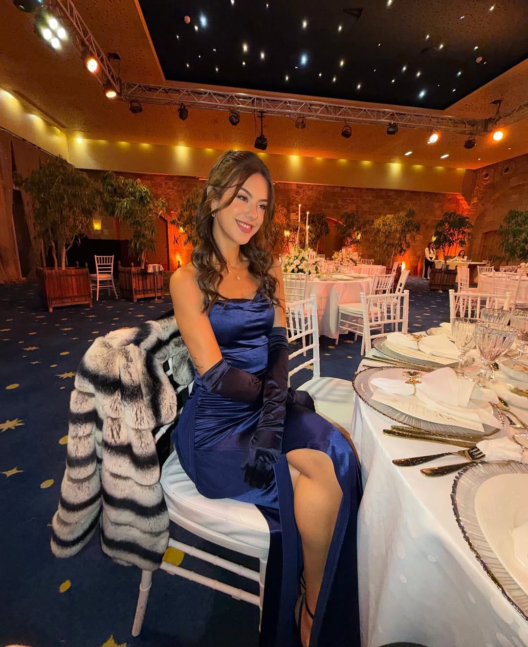 Post 2 by Jisele Alam- Fitness and lifestyle on Instagram (carousel)