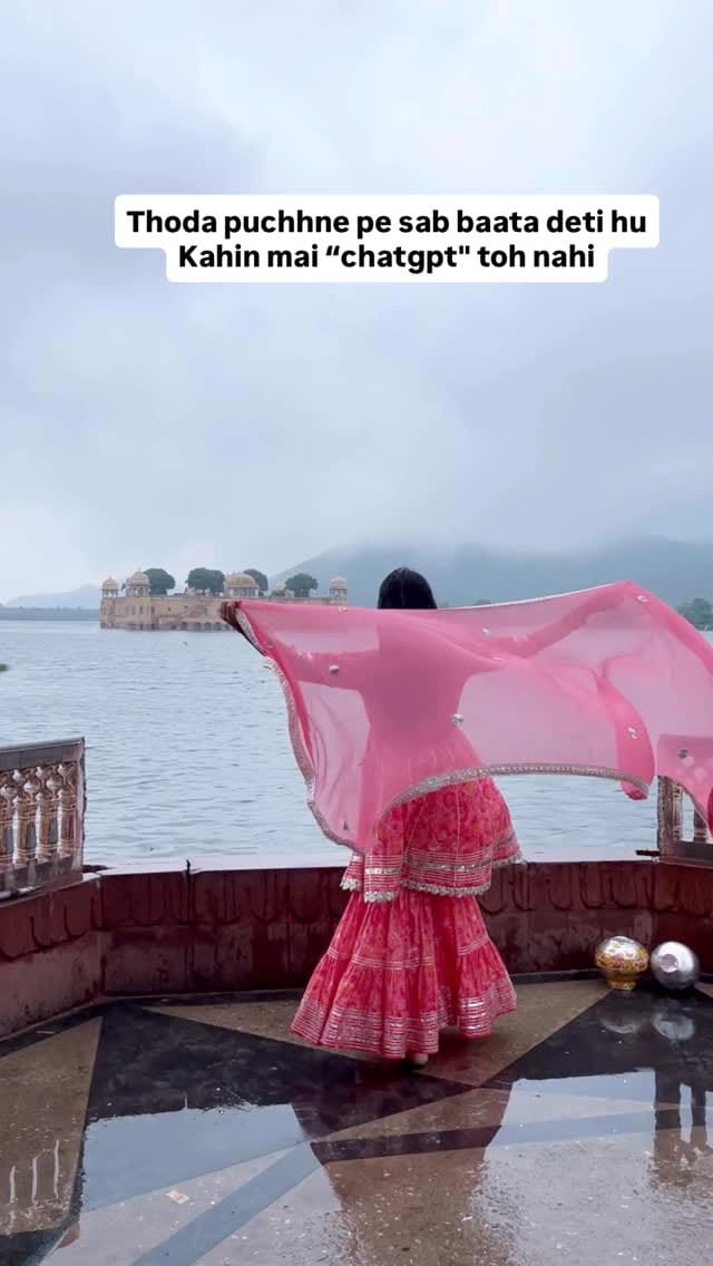 Post 8 by Rishika & Kunal👫CoupleBlogger on Instagram (video)