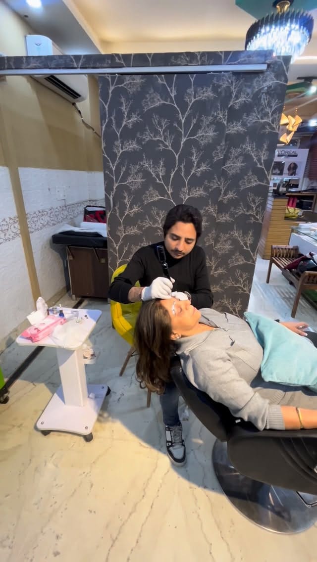 Post 7 by SKIN IQ SALON BY MJ on Instagram (video)