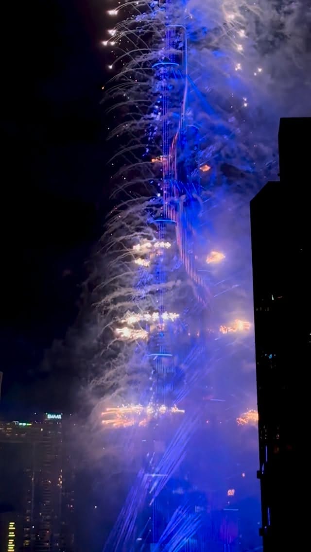 Post 6 by Julia Duygu Bal on Instagram (video)