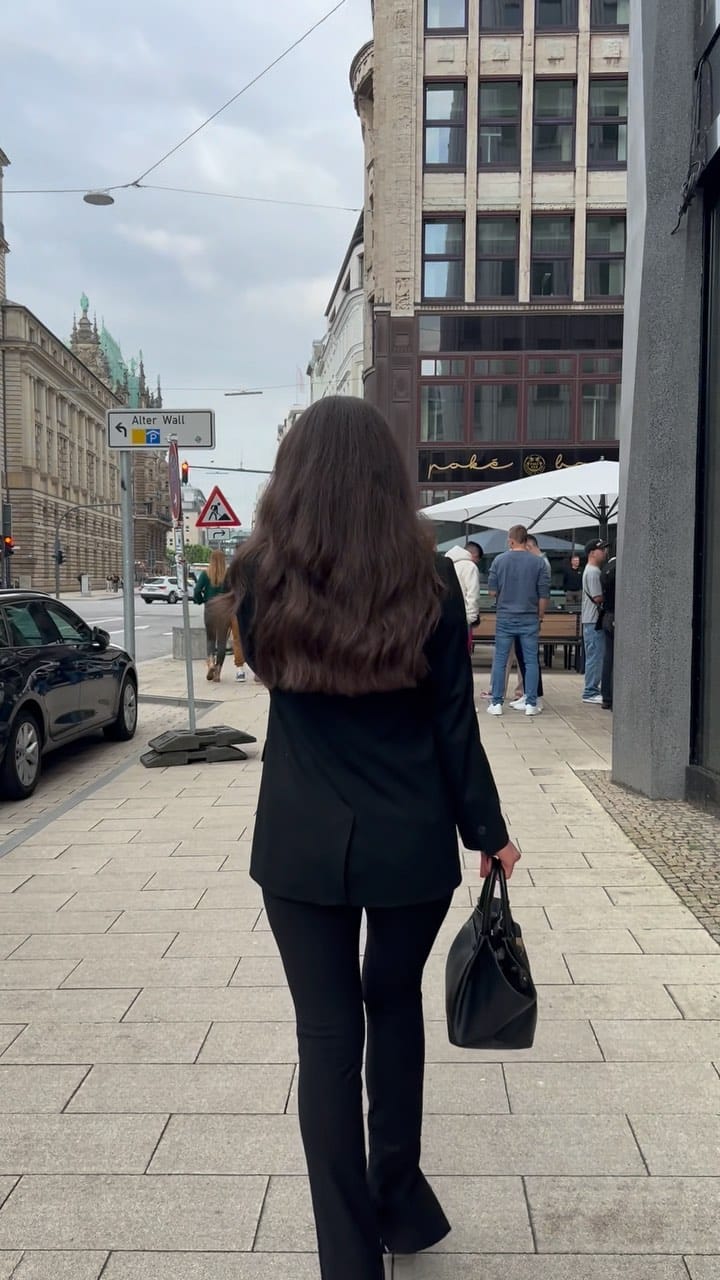 Post 9 by Fatma Zuhal Uyanik on Instagram (video)