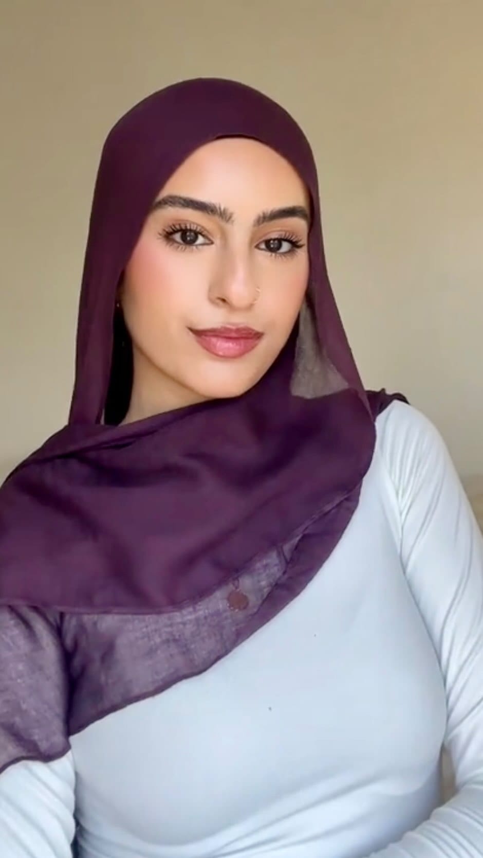 Post 5 by @hijabtiofficial on Instagram (video)
