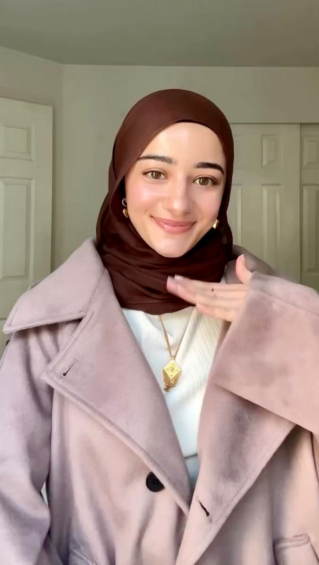 Post 6 by @hijabtiofficial on Instagram (video)