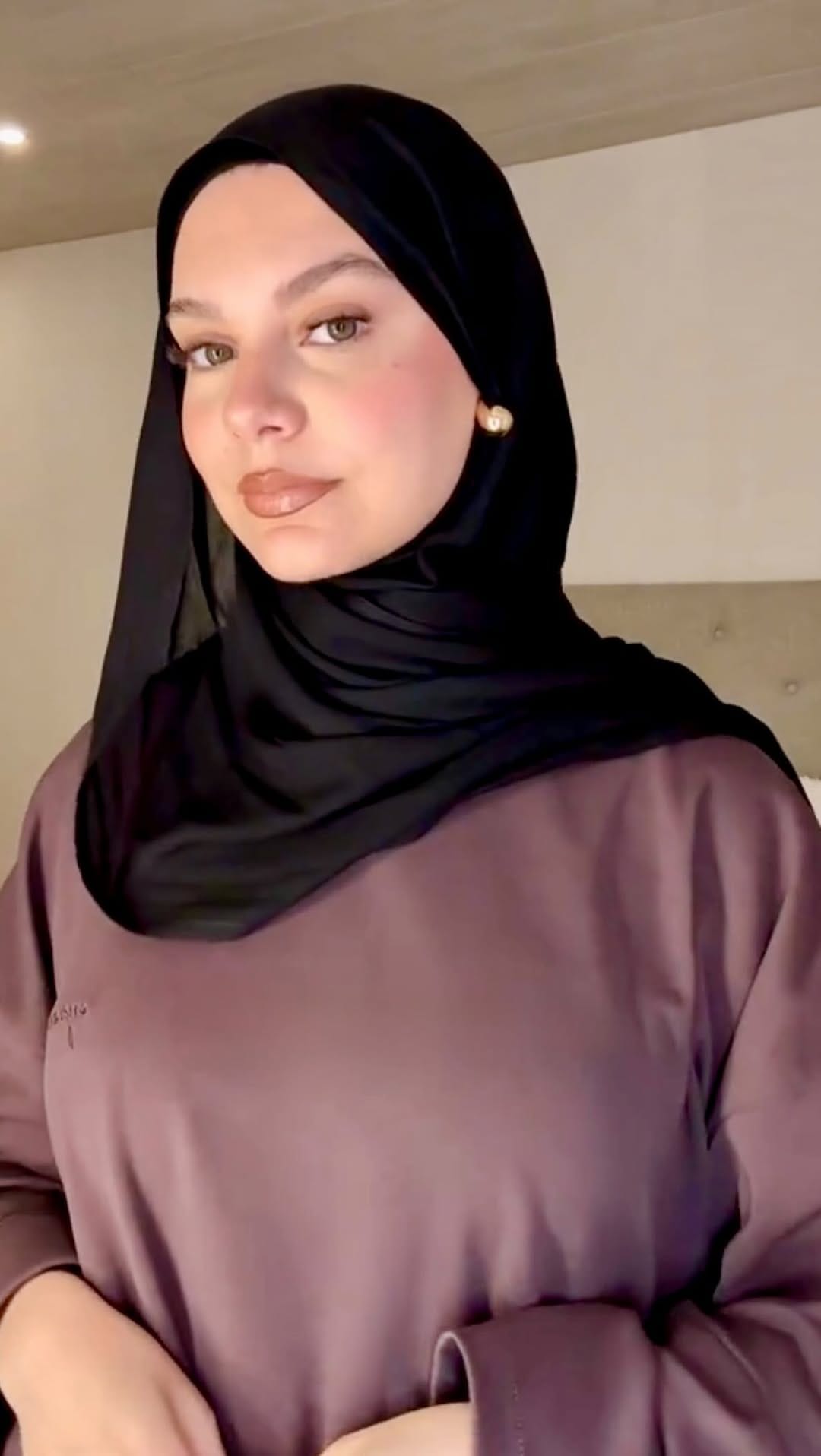 Post 7 by @hijabtiofficial on Instagram (video)
