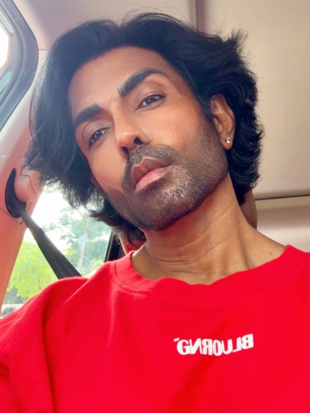 Post 5 by Ashwin Mawle on Instagram (image)