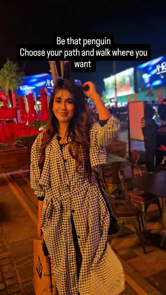 Post 2 by MADiHA SAEED on Instagram (video)