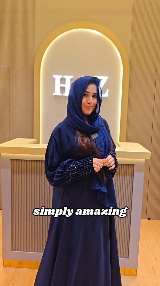Post 9 by MADiHA SAEED on Instagram (video)