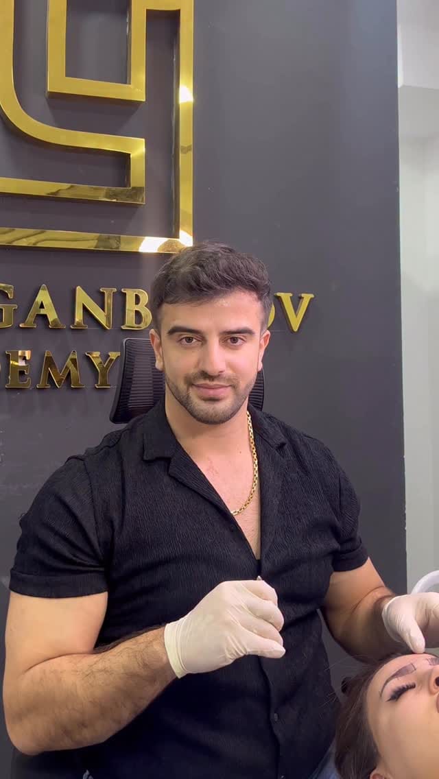 Post 4 by microblading & boldbrows on Instagram (video)
