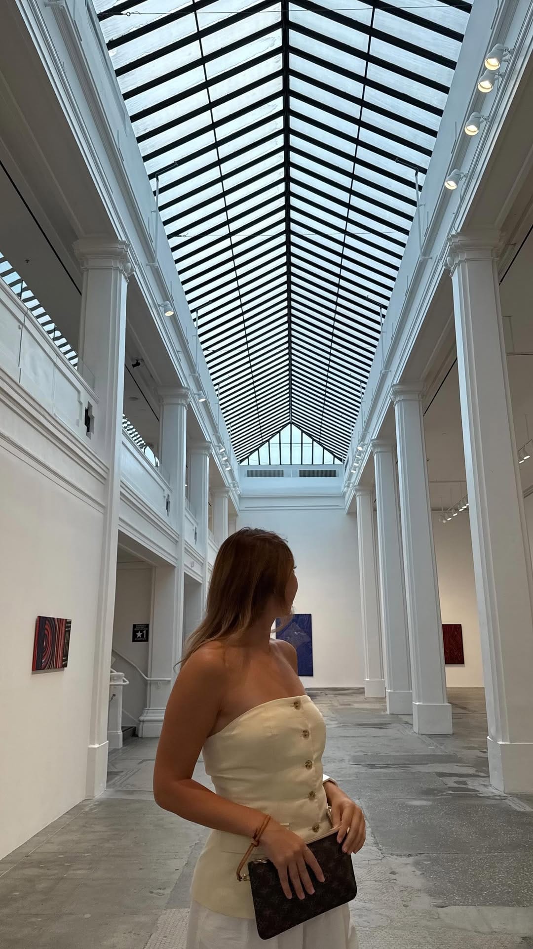 Post 6 by Olya Gold | Travel & Aesthetics on Instagram (video)