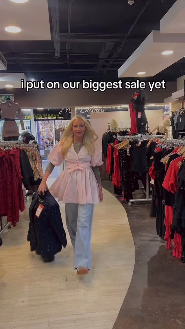 Post 3 by MISKYRA on Instagram (video)