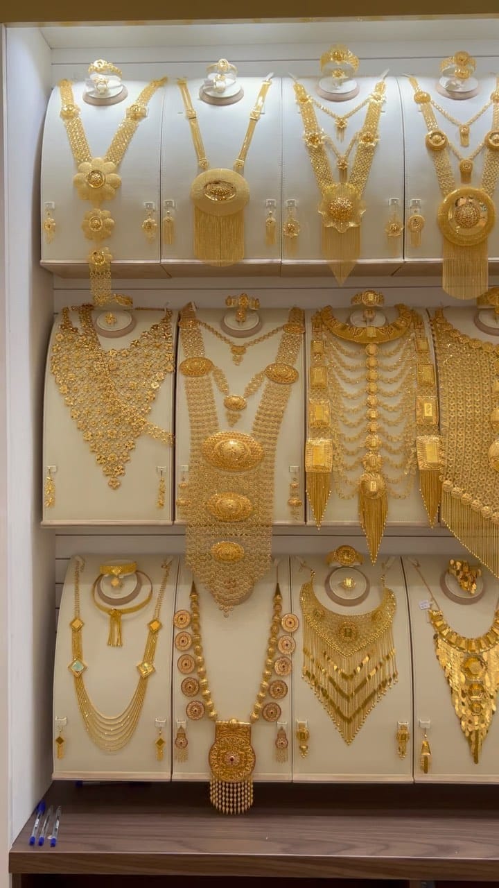 Post 8 by Al ROMAIZAN GOLD & JEWELLERY on Instagram (video)