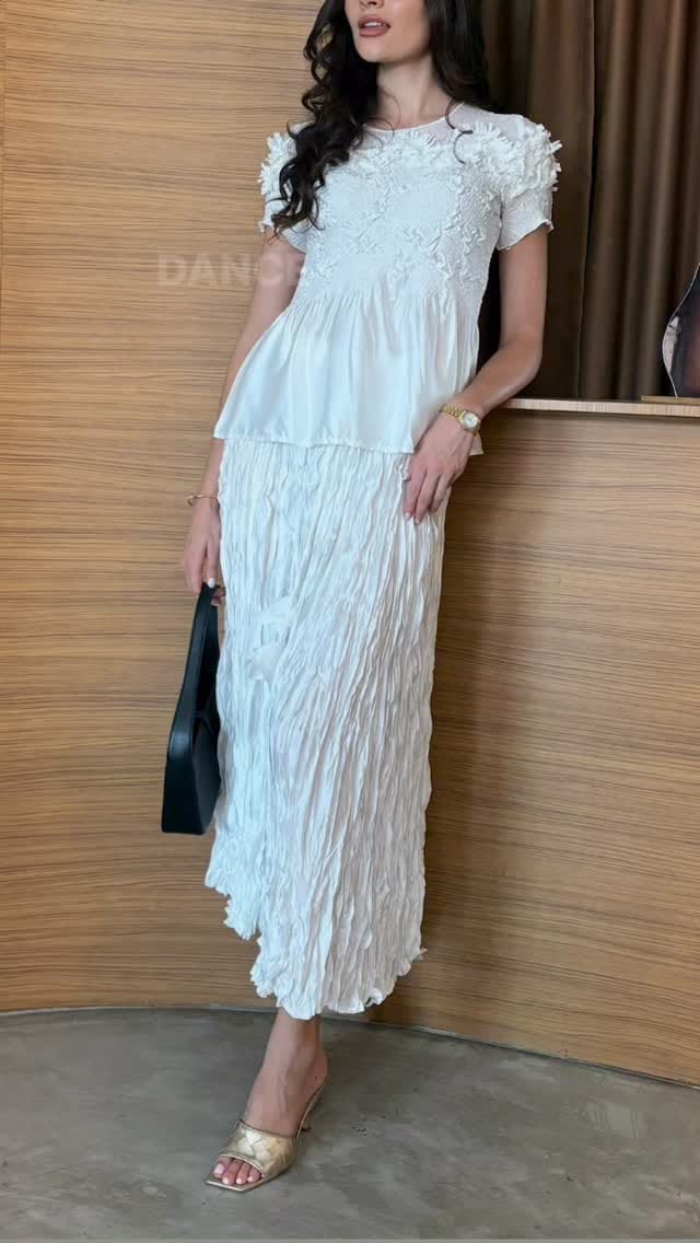Post 5 by Alita Pleat Middle East on Instagram (video)