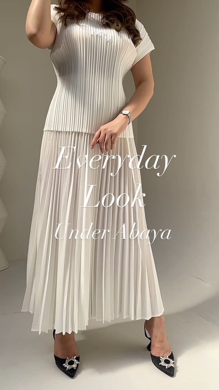 Post 9 by Alita Pleat Middle East on Instagram (video)