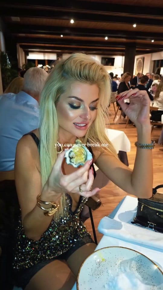 Post 10 by Samanta Belling on Instagram (video)