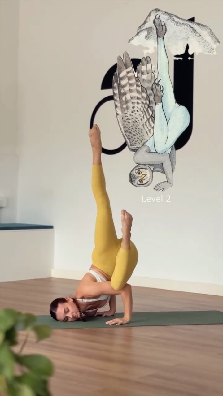 Post 4 by Mariia Mooore on Instagram (video)