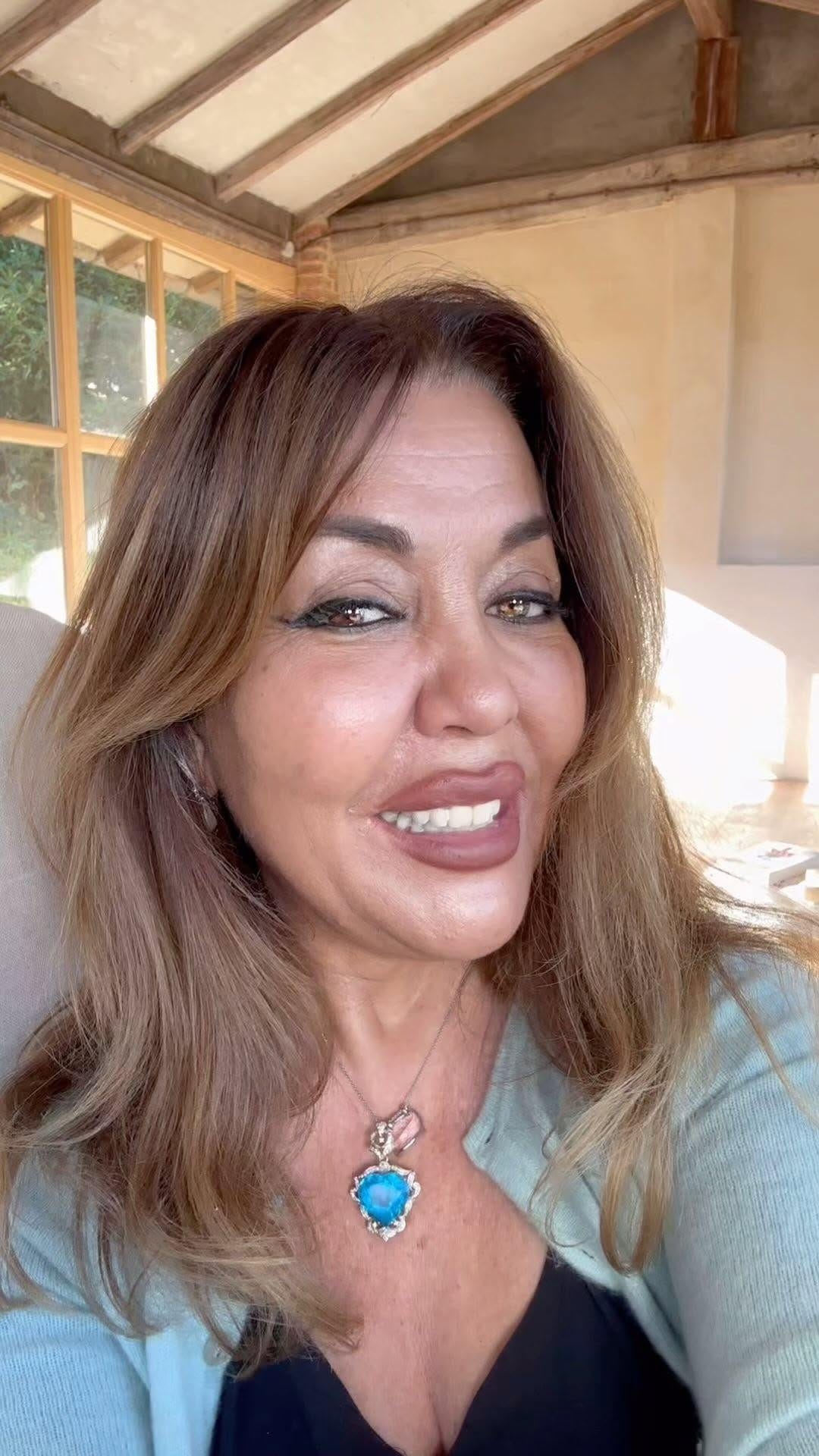 Post 7 by Daniela  di Francia on Instagram (video)