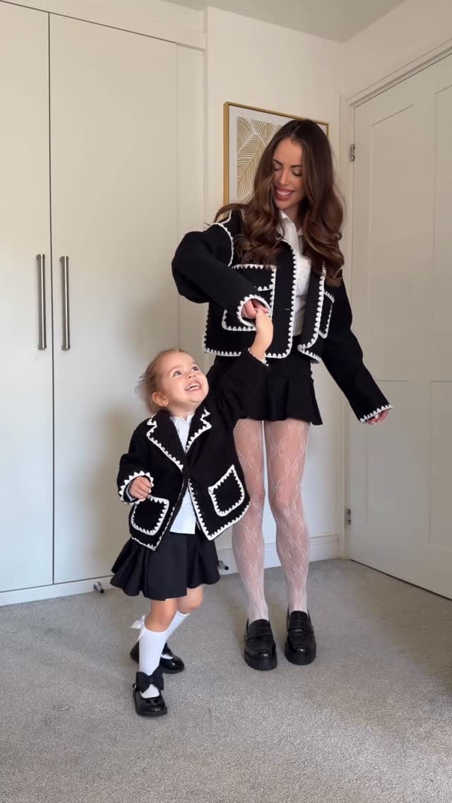 Post 6 by Sienna Hollen on Instagram (video)