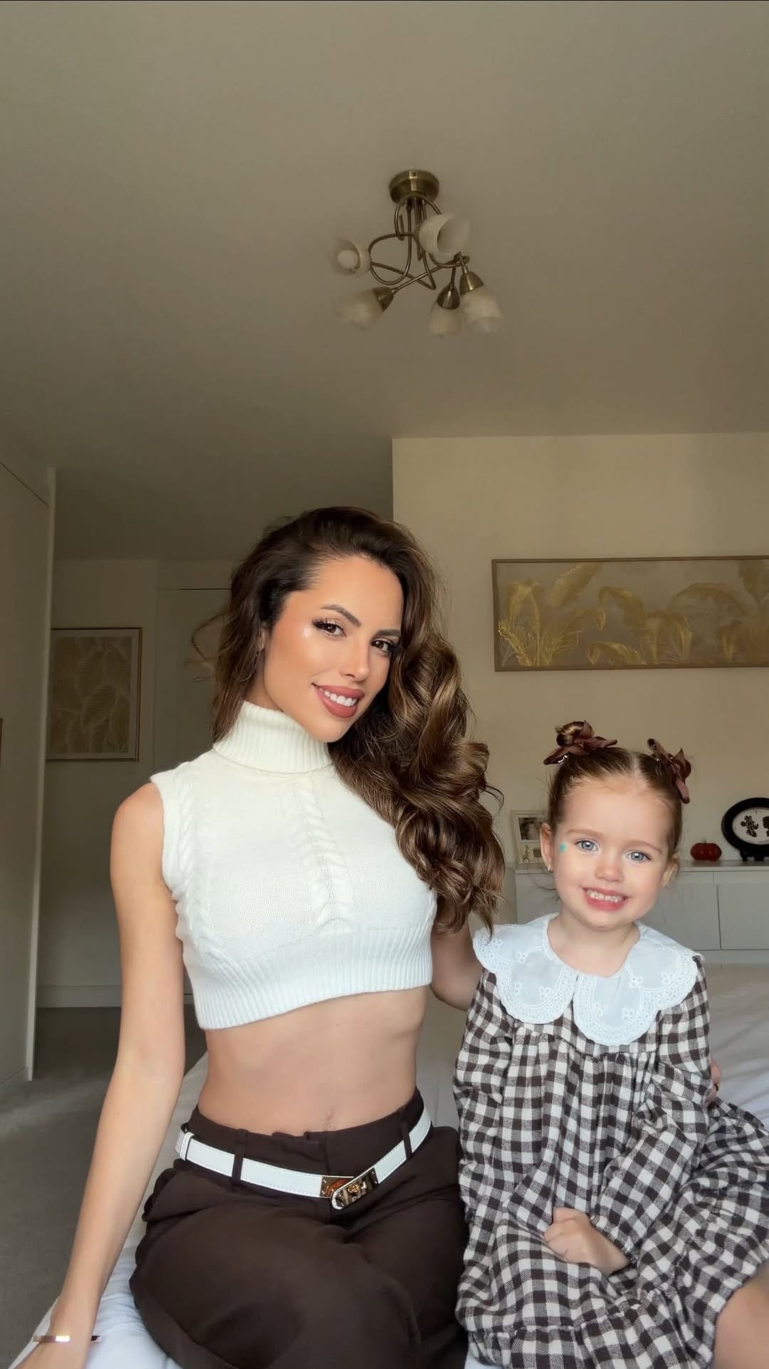 Post 7 by Sienna Hollen on Instagram (video)