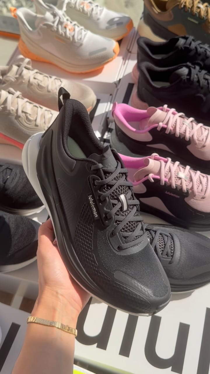 Post 1 by MIA Shop خريد از دبى on Instagram (video)