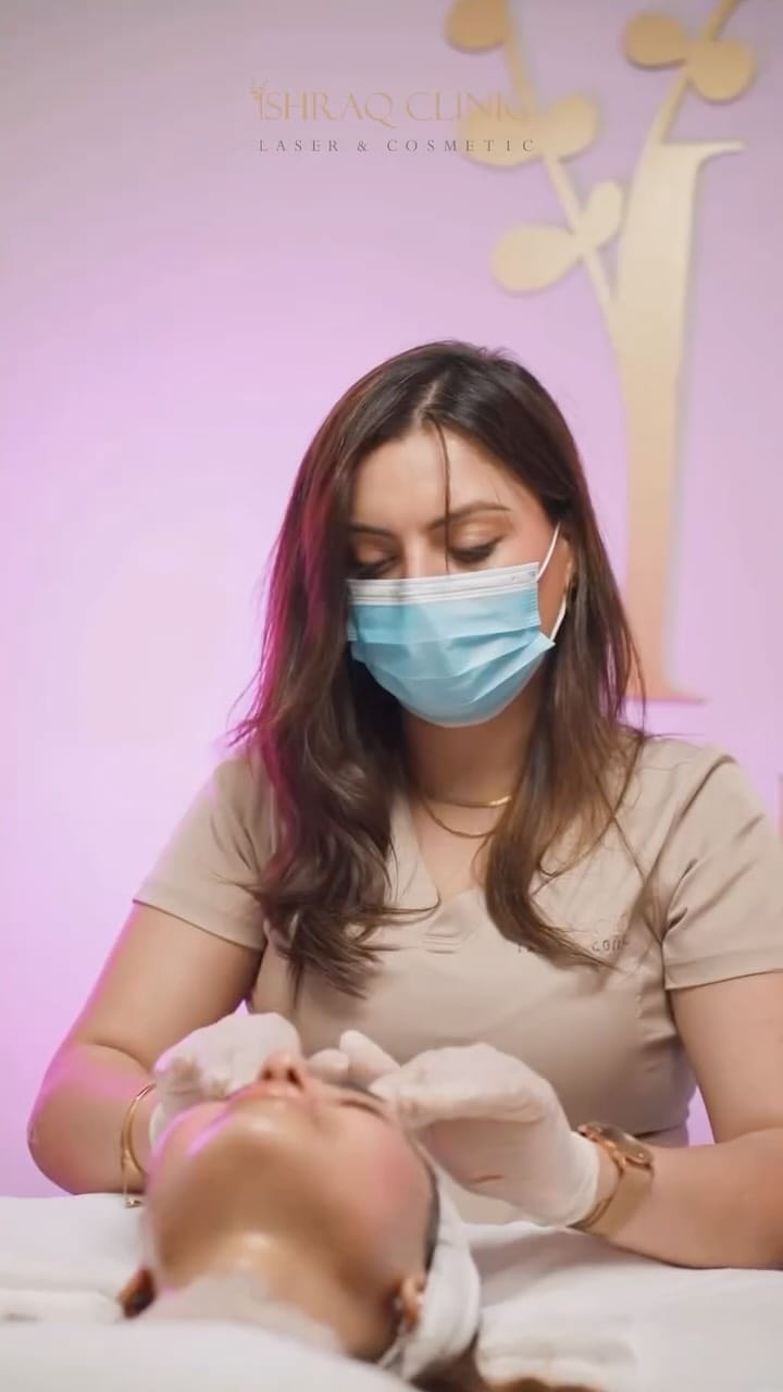 Post 1 by 𝗜𝗦𝗛𝗥𝗔𝗤 𝗖𝗟𝗜𝗡𝗜𝗖 | عيادة إشراق on Instagram (video)