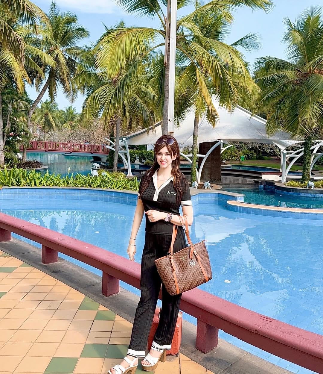 Post 2 by Tania Balaji 🧿 on Instagram (image)