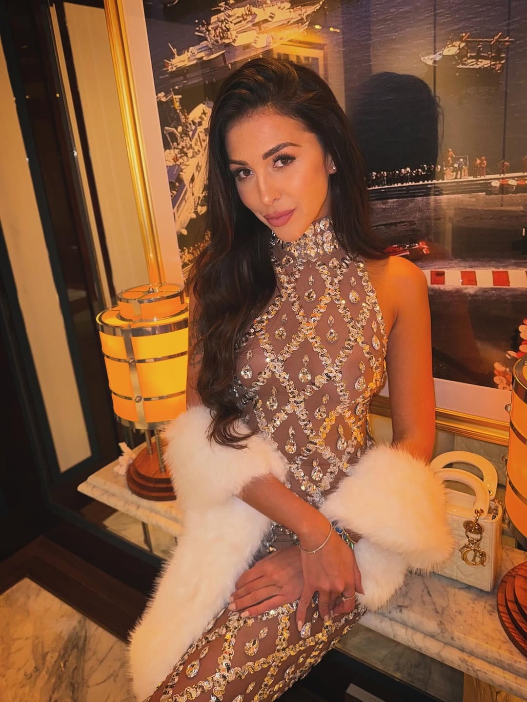 Post 5 by Monique on Instagram (carousel)