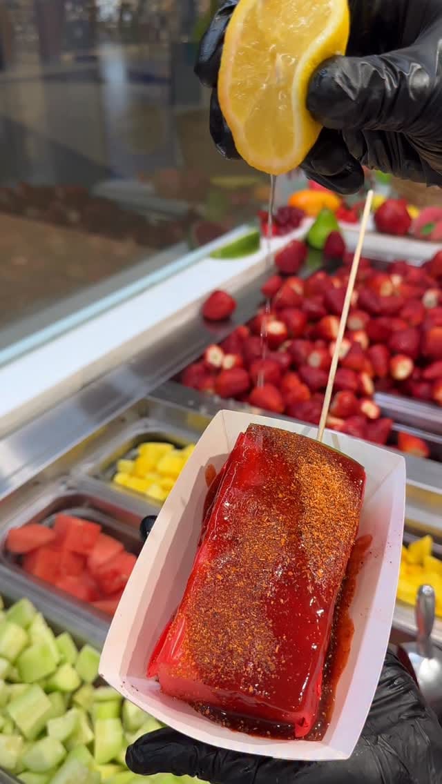 Post 1 by Flavoringo Raspados- Bakersfield on Instagram (video)