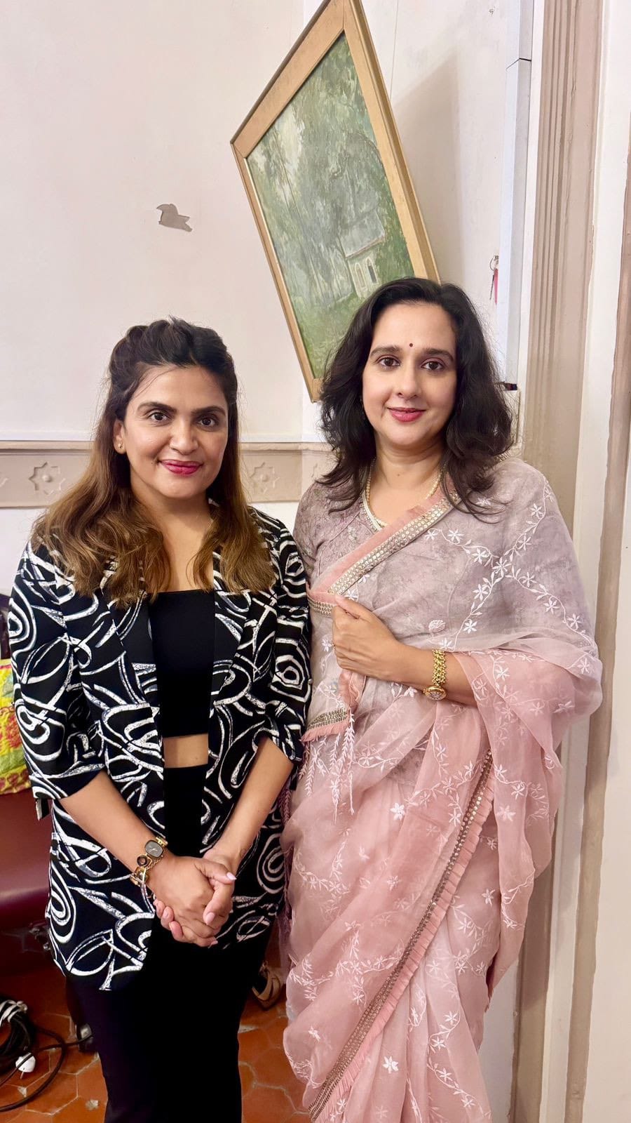Post 8 by Payal Shah-celebrity makeup artist on Instagram (video)