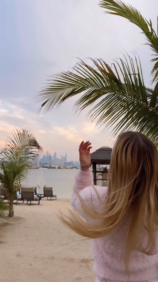 Post 10 by Alina Yanchuk on Instagram (video)