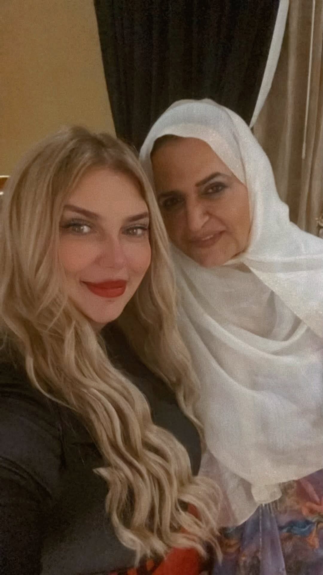 Post 9 by Rasha Hatoum on Instagram (video)