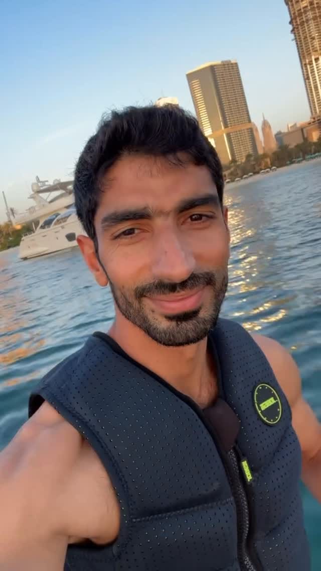 Post 4 by Manea Al Marzooqi on Instagram (video)