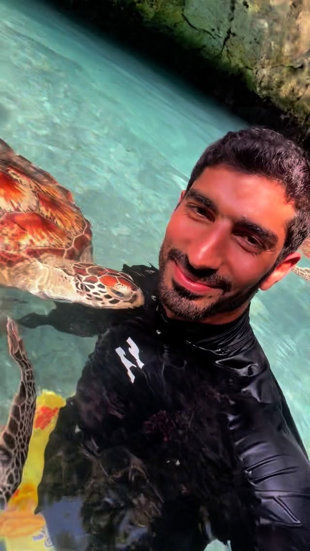 Post 2 by Manea Al Marzooqi on Instagram (video)