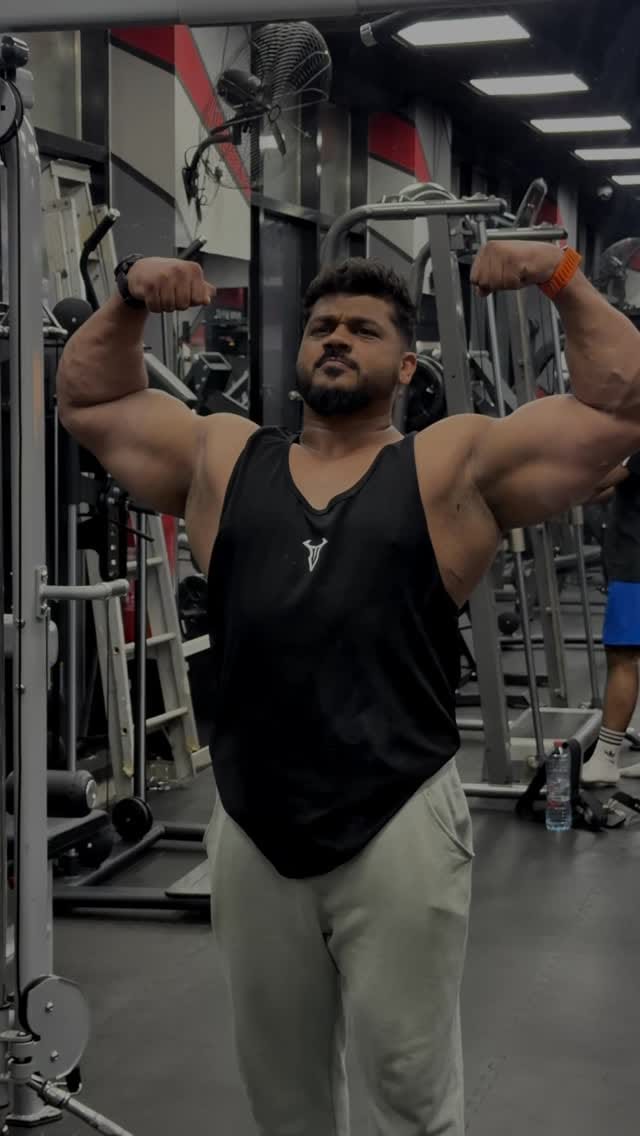 Post 7 by Vibin vasudev 🔱 on Instagram (video)