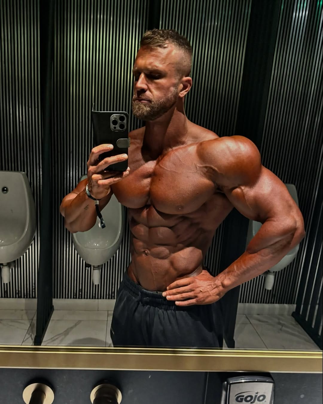 Post 8 by IFBB PRO Miroslav Juríček on Instagram (image)