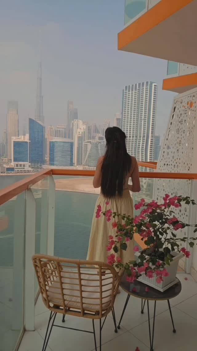 Post 6 by Sanaz Kazemi on Instagram (video)