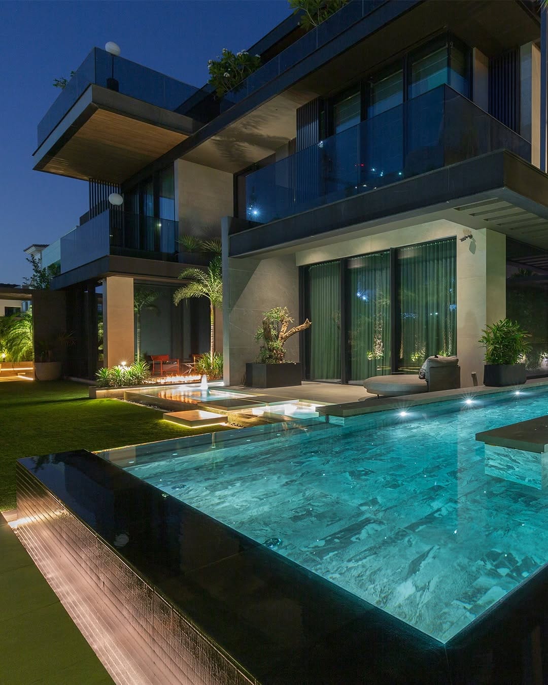 Post 2 by Panamera Interiors, Landscapes & Pools on Instagram (image)