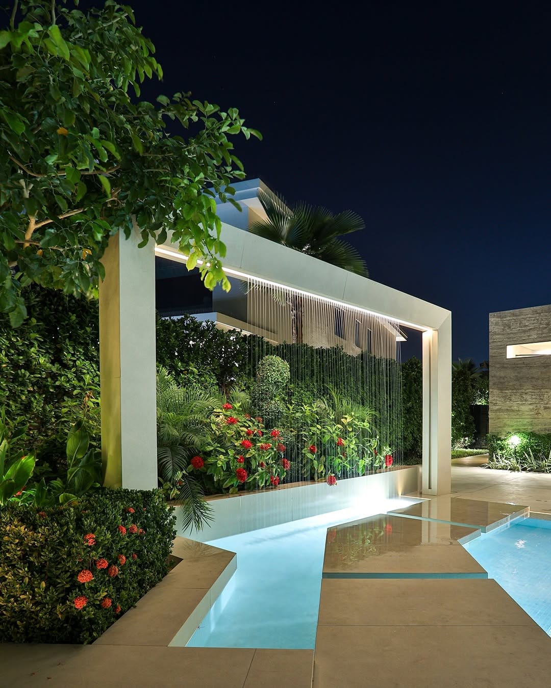 Post 7 by Panamera Interiors, Landscapes & Pools on Instagram (image)