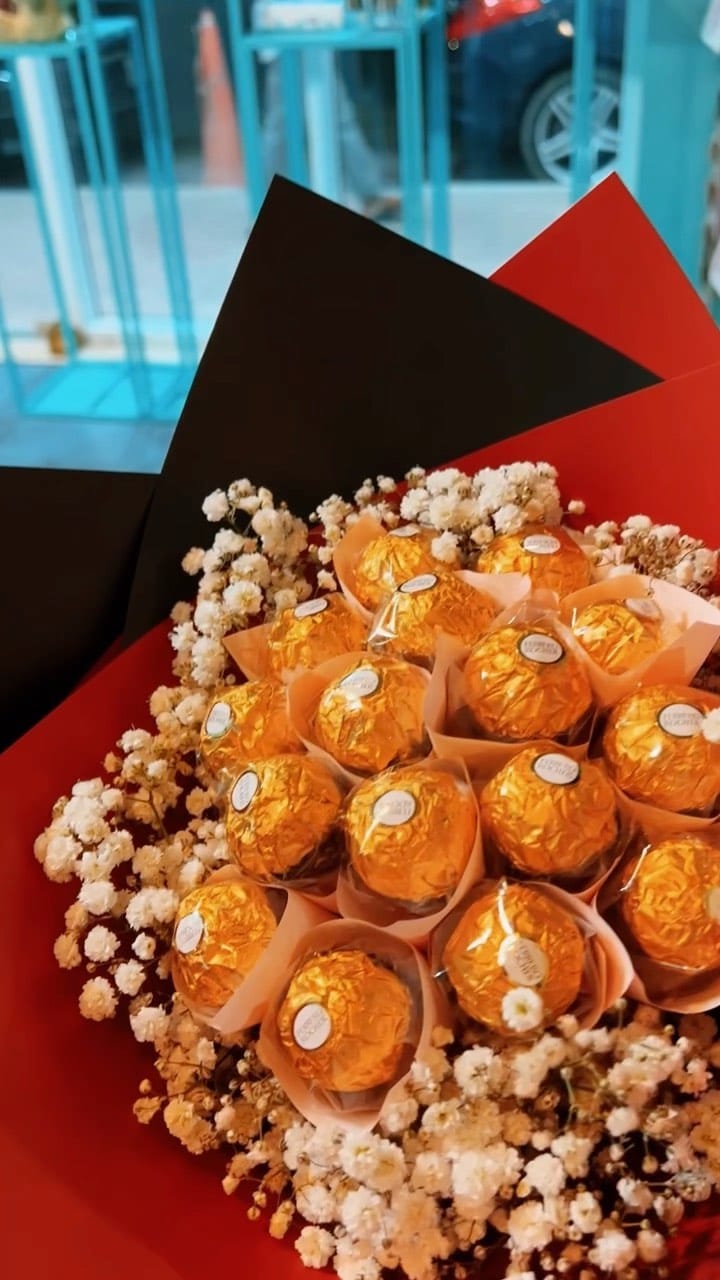 Post 5 by Fresh flowers in Dubai | free delivery on Instagram (video)
