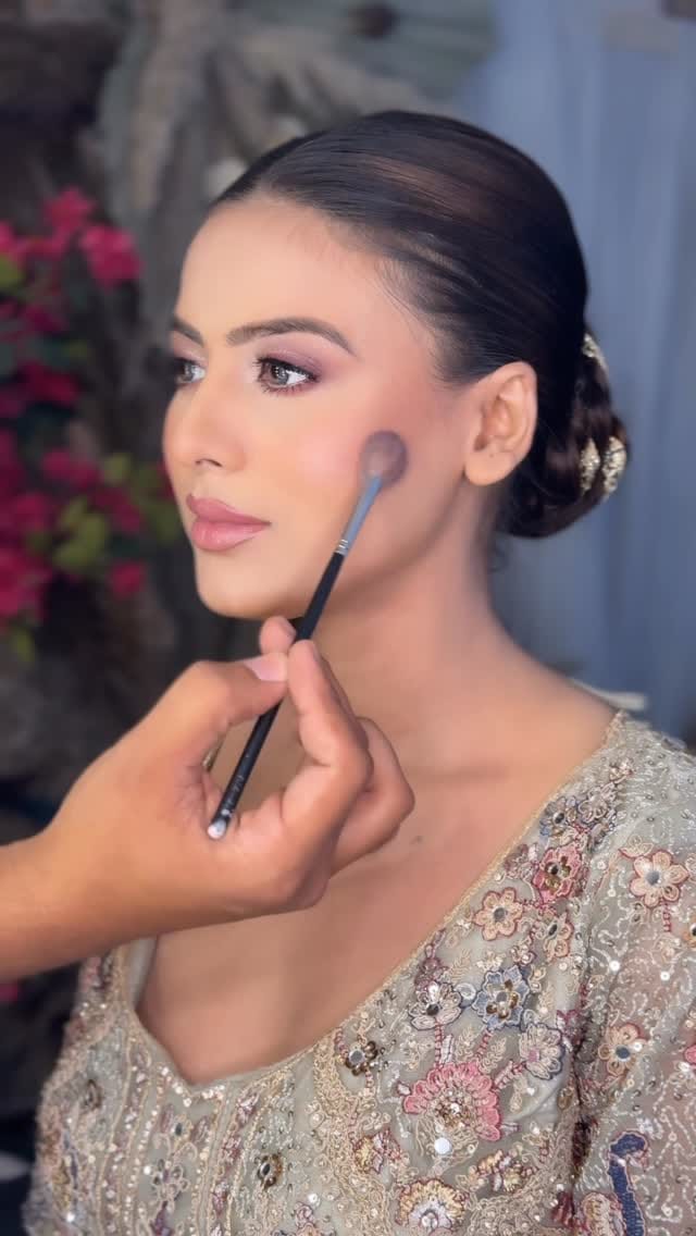 Post 9 by AMAZIAH SALON & ACADEMY PATIALA on Instagram (video)
