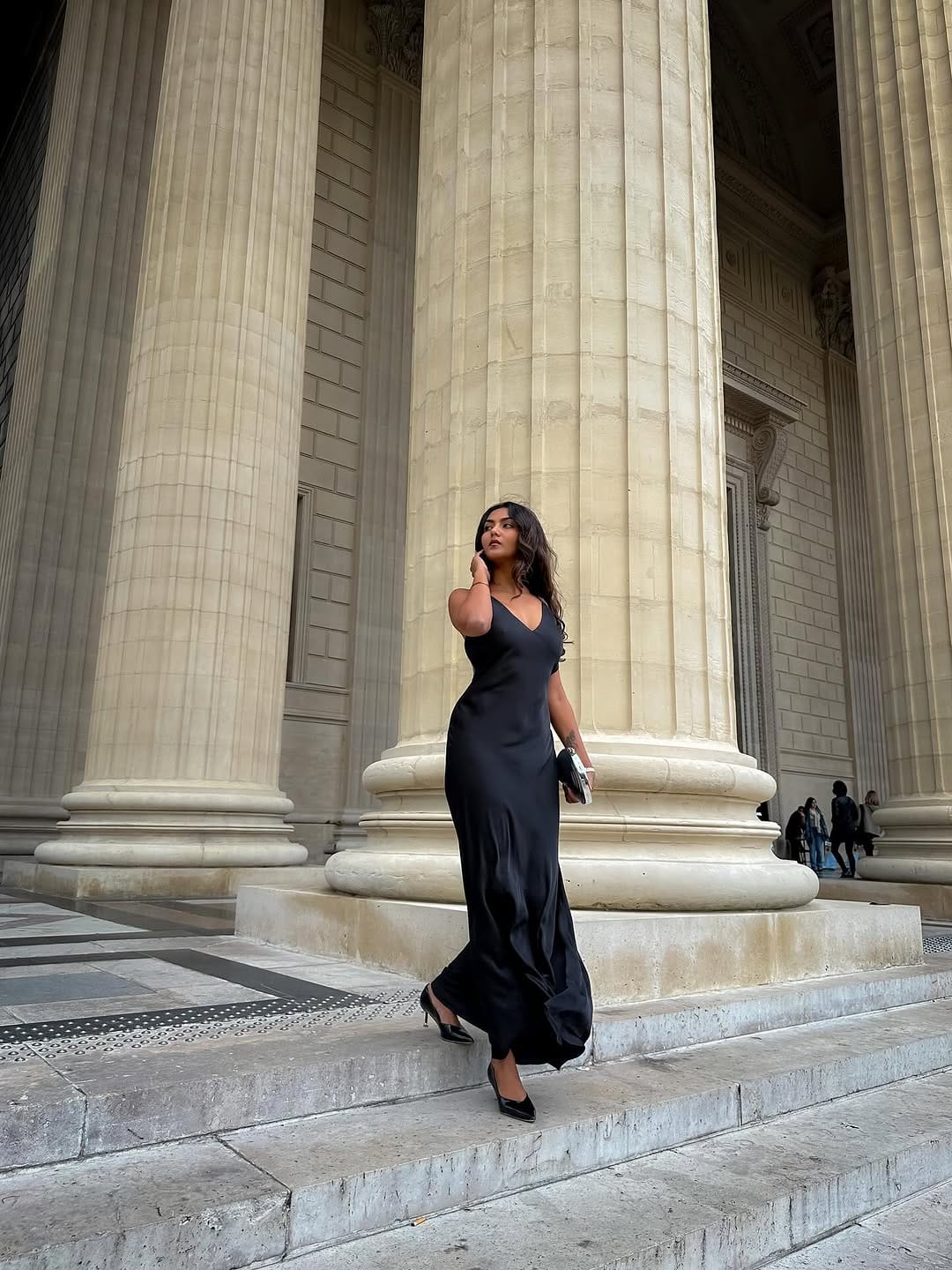 Post 8 by Messhwa D, Luxury Content Creator & Ugc based in Dubai & Paris on Instagram (carousel)