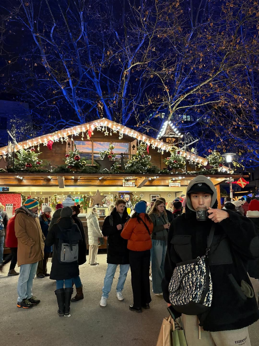 Post 3 by Cho Yu Min on Instagram (carousel)
