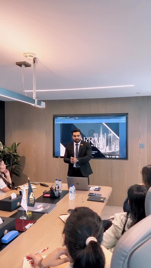 Post 6 by Ashique on Instagram (video)