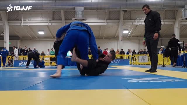 Post 2 by PABLO LAVASELLI on Instagram (video)