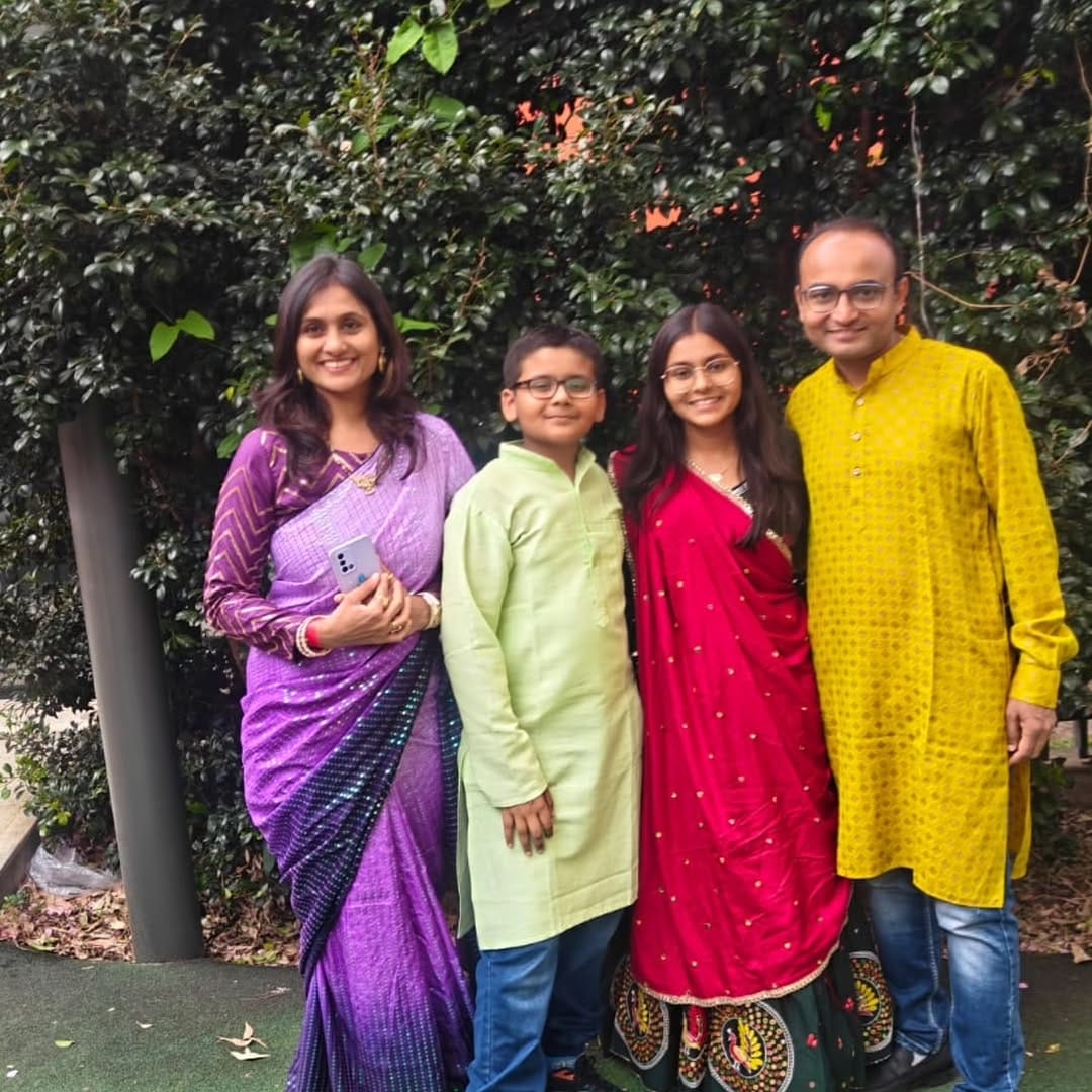 Post 6 by Jyoti Jain on Instagram (carousel)