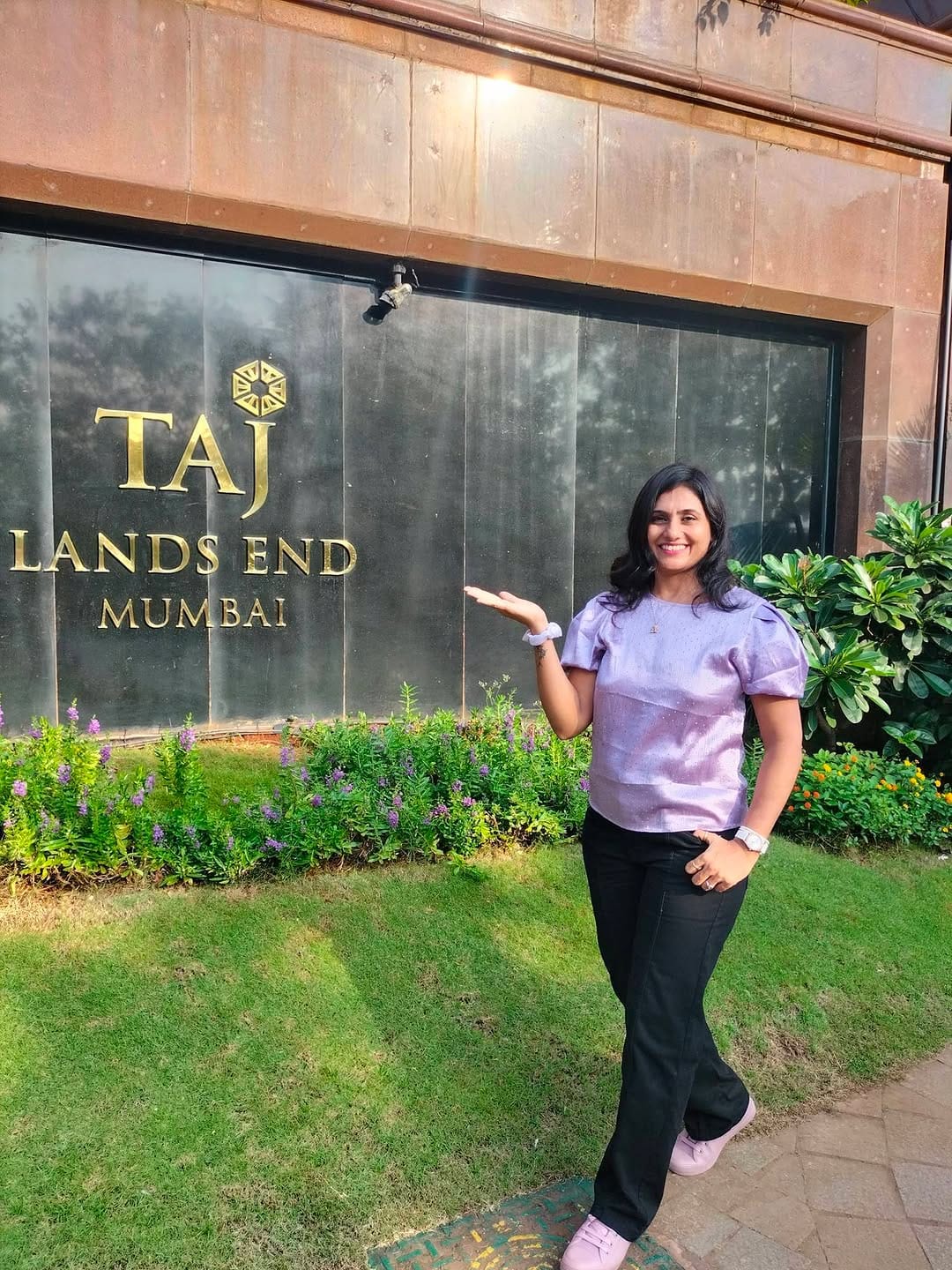 Post 10 by Jyoti Jain on Instagram (video)