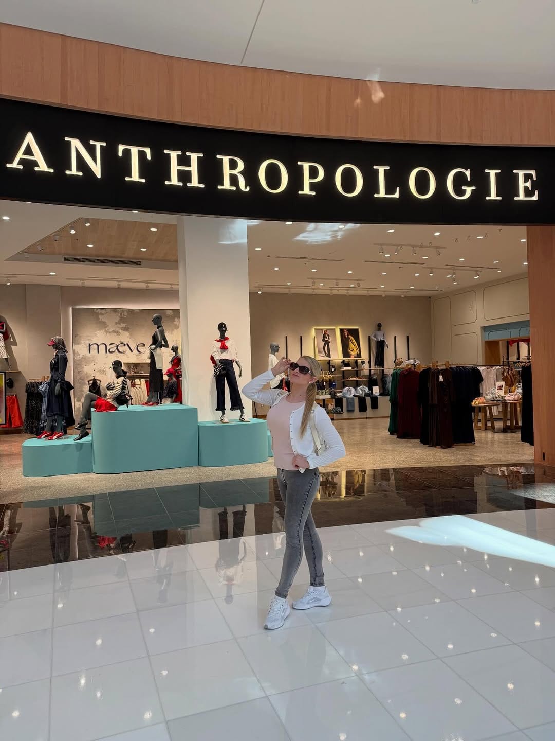 Post 3 by Katharina Stütz on Instagram (image)